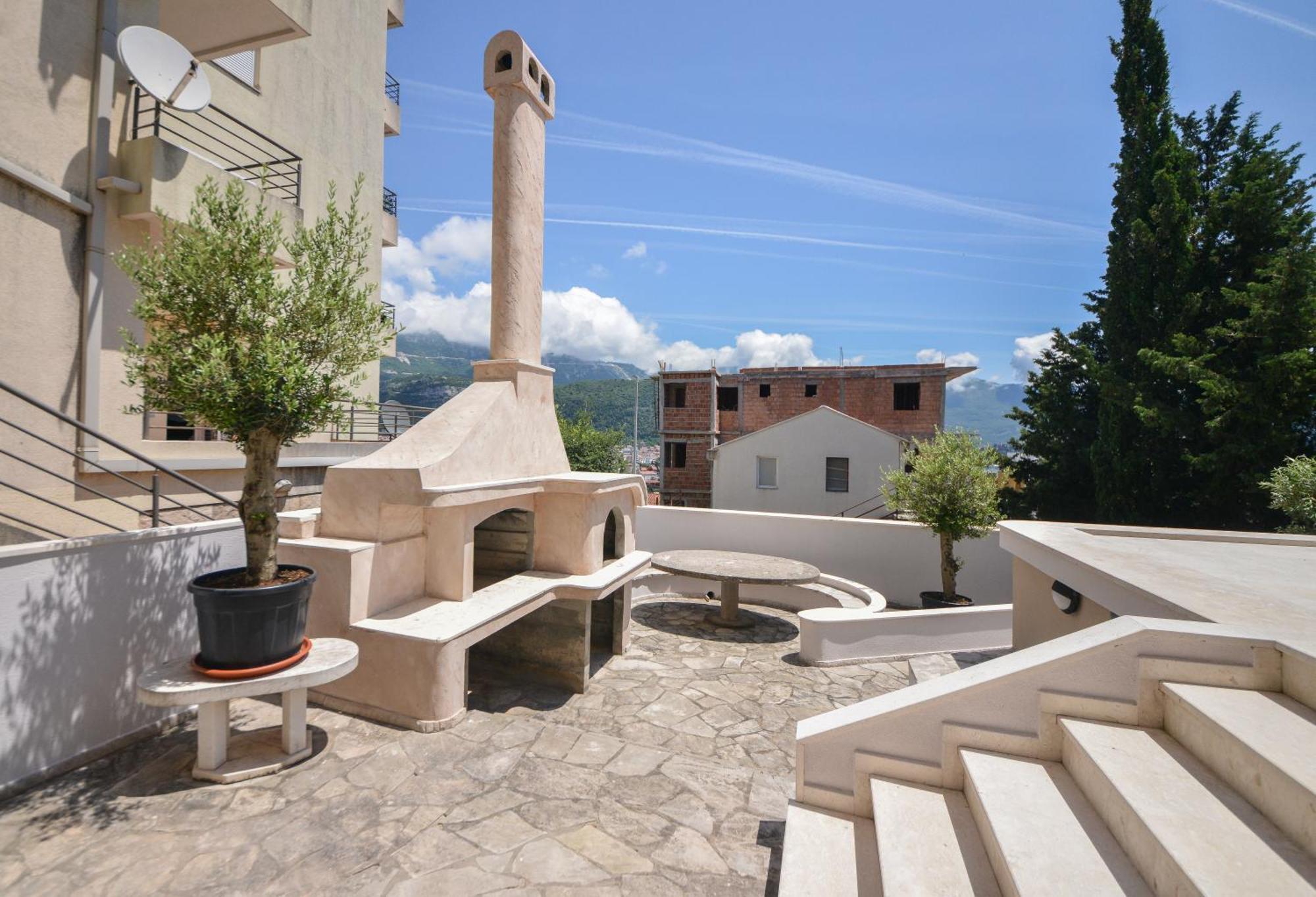 Harmonia Hills *