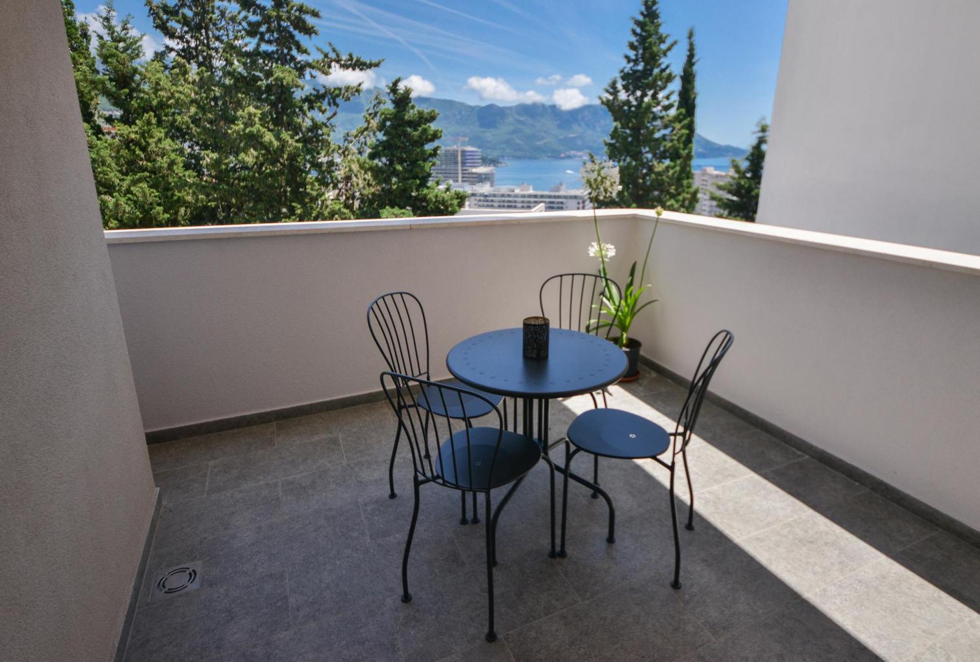 Harmonia Hills Apartman