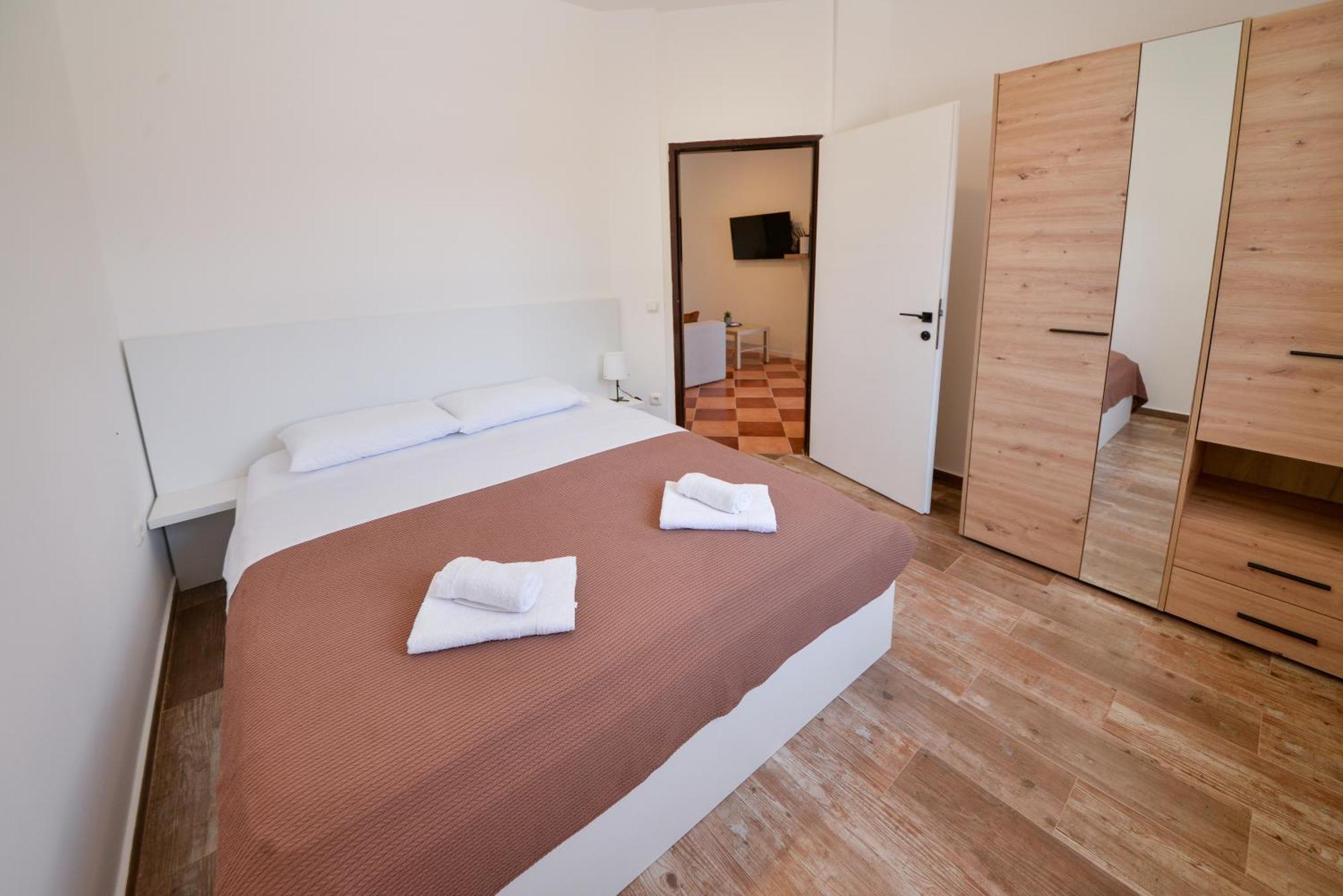 Harmonia Hills Apartman *
