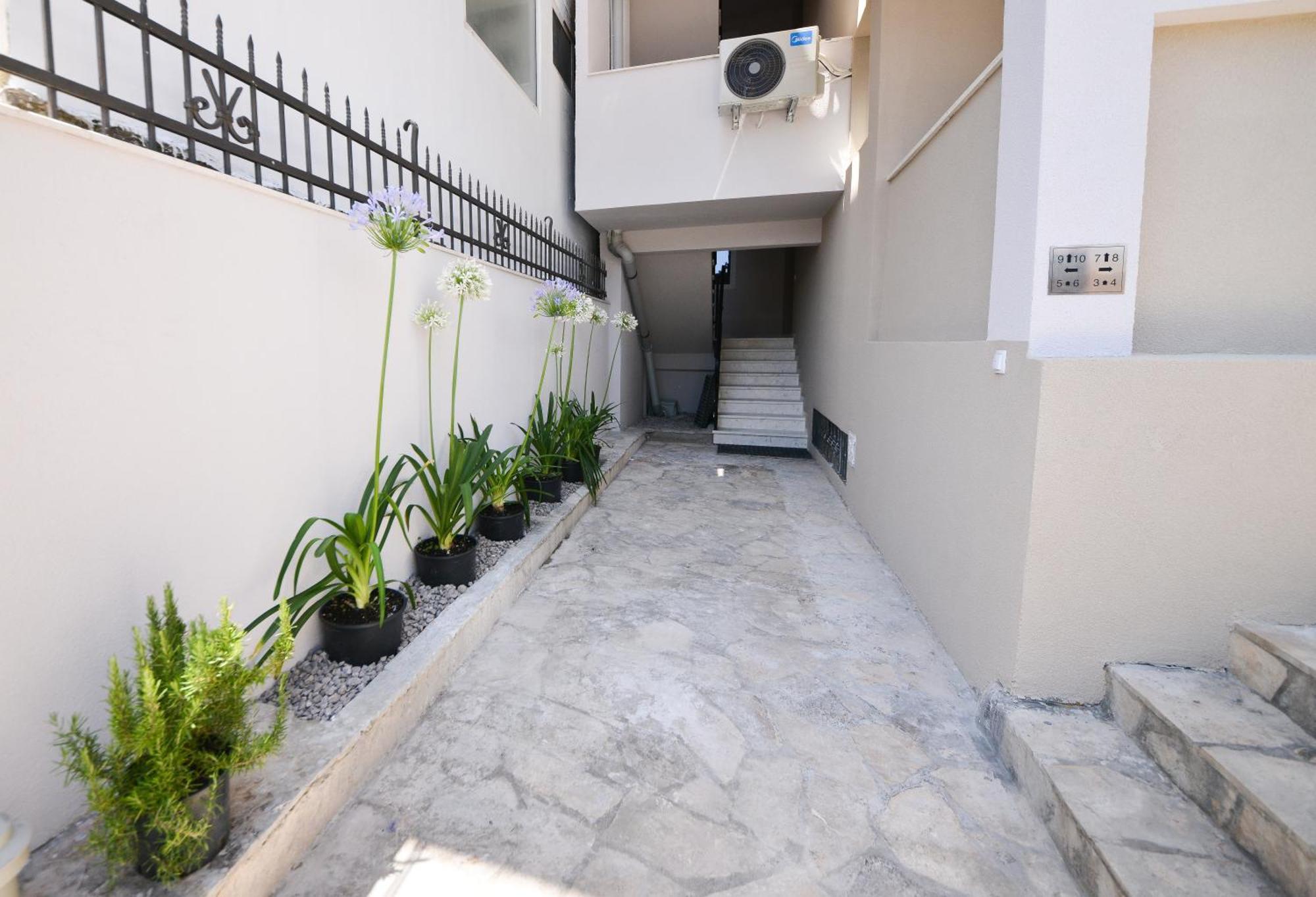 Harmonia Hills Apartment *